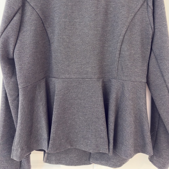 Long sleeve, peplum blazer by Torrid - Picture 6 of 12